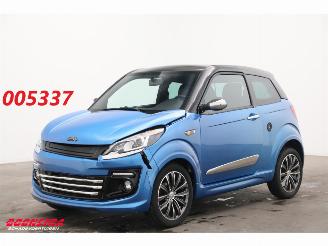 krockskadad bil brommobiel Ligier  JS50 L Club Leder Radio Bluetooth 14.423 km! 2019/2