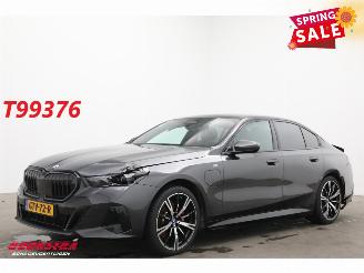 Avarii autoturisme BMW 5-serie 530e M-Sport Pro Leder ACC H/K Camera SHZ 2024/12