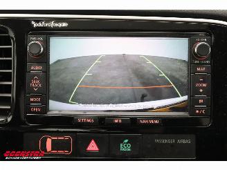 Mitsubishi Outlander 2.0 PHEV Instyle 4WD Schuifdak Leder Cruise Camera SHZ AHK picture 18