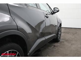 Toyota C-HR 1.8 Hybrid Active Navi Clima Cruise Camera PDC AHK picture 5