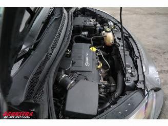 Opel Corsa 1.4 Edition Airco Cruise 152.438 km! picture 7