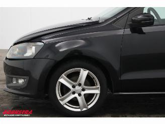 Volkswagen Polo 1.2-12V Trendline 5-DRS Bluetooth Airco 189.883 km! picture 12