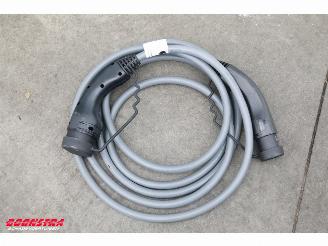 BMW 3-serie 330e M-Sport Schuifdak Leder LED Navi Clima Cruise Camera SHZ picture 25