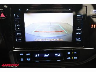 Toyota Auris 1.8 Hybrid Aspiration Navi Clima Cruise Camera 97.728 km! picture 18