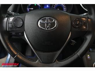 Toyota Auris 1.8 Hybrid Aspiration Navi Clima Cruise Camera 97.728 km! picture 15