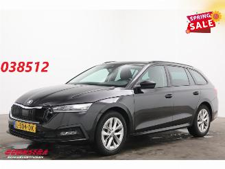Voiture accidenté Skoda Octavia Combi 1.0 TSI DSG Ambition Virtual Navi Clima Cruise 2021/4