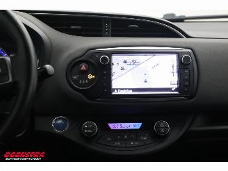 Toyota Yaris 1.5 Hybrid Lease Navi Clima Cruise Camera AHK 79.788 km! picture 14