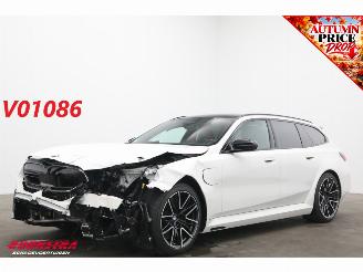 uszkodzony samochody osobowe BMW M5 Touring Drivers Package HUD Carbon B&W ACC 360° AHK 2025/3