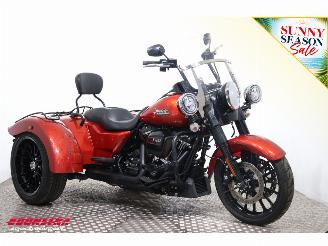 Harley-Davidson  FLRT Freewheeler 114 1.398 km! Tri Glide picture 2