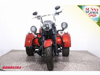 Harley-Davidson  FLRT Freewheeler 114 1.398 km! Tri Glide picture 6