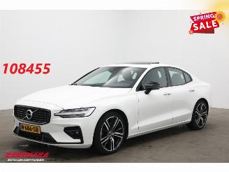 Schadeauto Volvo S-60 B4 R-Design MOTORSCHADEN Pano LED ACC H/K Memory LRHZ AHK 2021/12