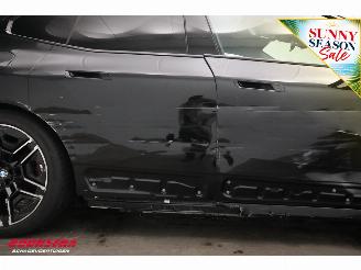 BMW iX xDrive M70 112 kWh Pano LED ACC B&W Memory 360° AHK picture 6