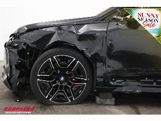 BMW iX xDrive M70 112 kWh Pano LED ACC B&W Memory 360° AHK picture 12