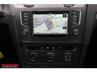 Volkswagen Golf 1.6 TDI Trendline BlueMotion Navi Bluetooth Airco Cruise picture 7