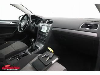 Volkswagen Golf 1.6 TDI Trendline BlueMotion Navi Bluetooth Airco Cruise picture 5