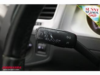 Volkswagen Golf 1.6 TDI Trendline BlueMotion Navi Bluetooth Airco Cruise picture 12