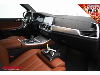 BMW X5 xDrive45e M-Sport Pano LED ACC Leder Memory HUD Camera Lucht AHK picture 17