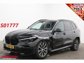 Coche accidentado BMW X5 xDrive45e M-Sport Pano LED ACC Leder Memory HUD Camera Lucht AHK 2023/6