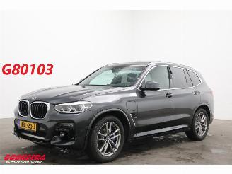 Schadeauto BMW X3 xDrive30e M-Sport Pano LED HUD H/K Memory 360° AHK 2021/8