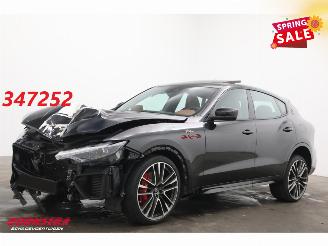 Vaurioauto  passenger cars Maserati Levante 3.8 V8 Trofeo Pano ACC B&W HUD Memory 360° Ventilatie LRHZ 2019/11
