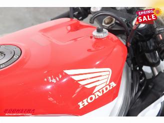 Honda VFR 400 R picture 13