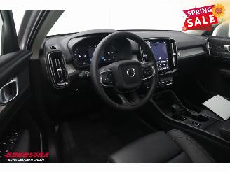 Volvo XC40 2.0 B3 Core LED Leder Apple/Android Camera SHZ LRHZ 9.766 km! picture 17