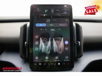 Volvo EX30 Single Motor Extended Range SMER Core 69 kWh LED ACC Apple/Android LRHZ picture 21