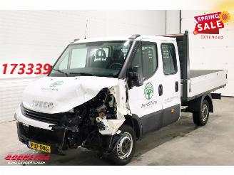 dommages fourgonnettes/vécules utilitaires Iveco Daily 35S12D Pritsche DoKa 7-Pers Airco AHK 87.278 km! 2017/12