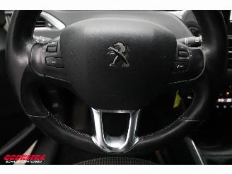 Peugeot 208 1.2 PureTech Allure 5-DRS Bluetooth Clima Cruise 97.956 km! picture 18