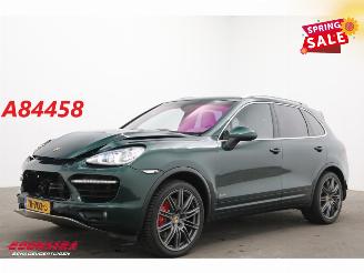 Damaged car Porsche Cayenne 4.8 Turbo 500 PK PASM Bose Ventilatie AHK 2012/5