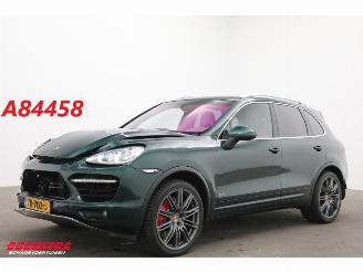 damaged passenger cars Porsche Cayenne 4.8 Turbo 500 PK PASM Bose Ventilatie AHK 2012/5