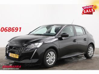 Schadeauto Peugeot 208 1.2 PureTech Active Apple/Android Navi Airco Cruise 37.360 km! 2023/9