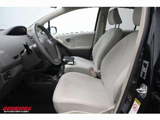 Toyota Yaris 1.3 VVTi Executive 5-DRS Clima PDC AHK 178.940 km! picture 8