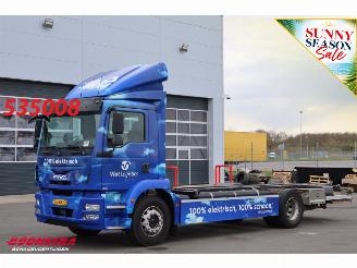 dommages camions /poids lourds MAN  1820 Electric Full 200kWh Air LBW 120.310 km! 2016/6