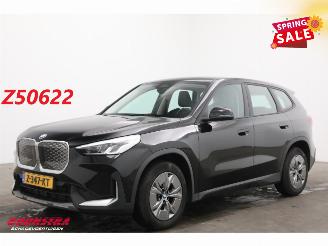 Vaurioauto  passenger cars BMW iX1 eDrive20 67 kWh LED Virtual Apple/Android Camera SHZ 2024/5