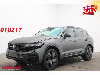 Coche accidentado Volkswagen Touareg 3.0 TSI eHybrid 4MOTION R 463 PK LED ACC Dynaudio Memory Massage 360° HUD 2024/6