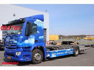 okazja ciężarówki Mercedes Actros EMOS 1920 Electric 200kWh Full Air LBW 132.418 km! 2017/3