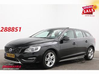 Gebrauchtwagen PKW Volvo V-60 2.4 D6 Twin Engine Summum Schuifdak H/K Memory BiXenon Camera SHZ AHK 2016/9