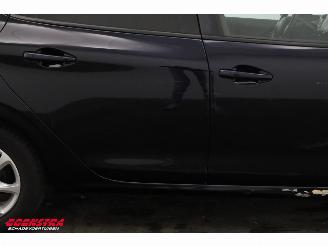 Peugeot 208 1.2 VTi Style 5-DRS Navi Airco Bluetooth Cruise AHK 162.109 km! picture 6