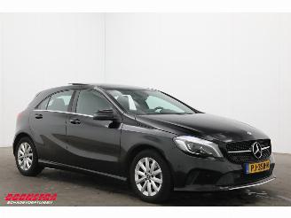 Mercedes A-klasse 160 Ambition Pano Navi Airco Cruise PDC picture 2