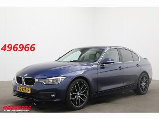 okazja samochody osobowe BMW 3-serie 318i Leder LED Navi Clima Cruise SHZ PDC 2016/11