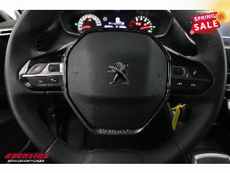 Peugeot 2008 1.2 PureTech Active Apple/Android Airco Cruise picture 12