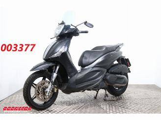 Schade motor Piaggio  350 Beverly Sport ABS 2017/3