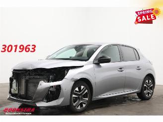 Schadeauto Peugeot 208 1.2 PureTech 100 Allure Navi Clima Cruise PDC 2025/2