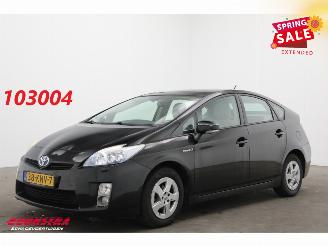 Schadeauto Toyota Prius 1.8 Dynamic Solar Schuifdak HUD Cruise Camera 2010/1