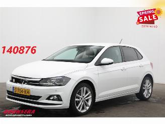 krockskadad bil auto Volkswagen Polo 1.0 TSI Highline Navi Airco Cruise SHZ PDC 2018/5