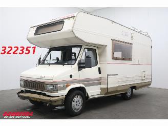 skadebil camper Dethleffs  Globetrotter Turbo D Luifel Fietsendrager 1993/1
