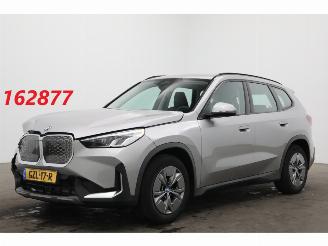 BMW iX1 xDrive30 67 kWh LED ACC Apple/Android Camera SHZ picture 1