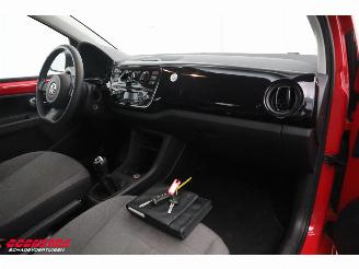 Volkswagen Up! 1.0 move up! 5-DRS BlueMotion Airco 80.568 km! APK 05-2027! picture 11