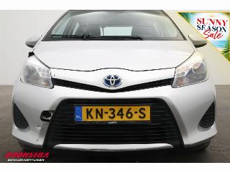 Toyota Yaris 1.5 Full Hybrid Aut. Aspiration Clima Cruise Camera picture 7